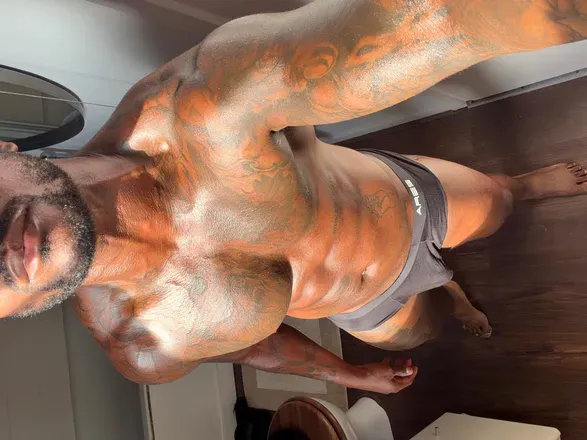 OnlyFans cuenta laonlyfansxx header 2