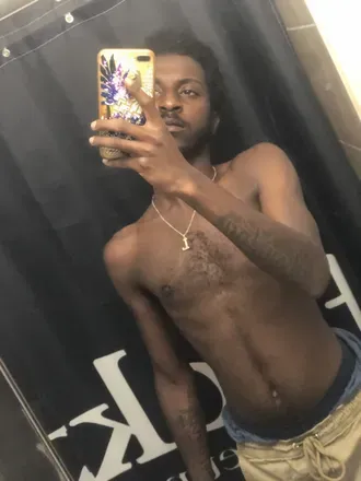 OnlyFans cuenta justkinglay avatar 1