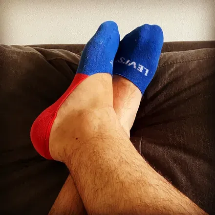 OnlyFans cuenta feetmanfetish header 2