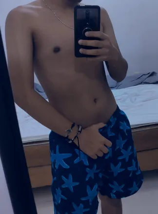 OnlyFans cuenta alex27.h header 2