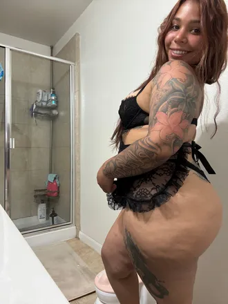OnlyFans account  serenity27 header 2