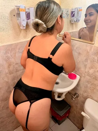 OnlyFans cuenta zukitapechona header 2