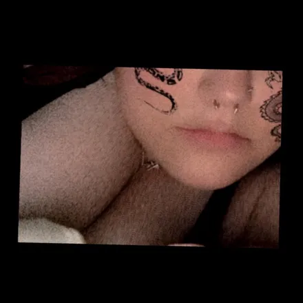 OnlyFans cuenta naughtyqueen24 header 2