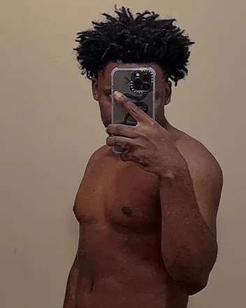 OnlyFans account  sleazzzzysl_t avatar 1