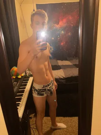 OnlyFans cuenta lowkey_logan avatar 1