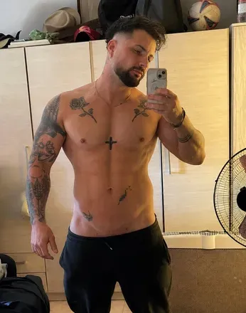 OnlyFans cuenta julianoogomezz avatar 1