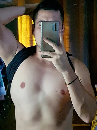 OnlyFans cuenta tonygord header 2