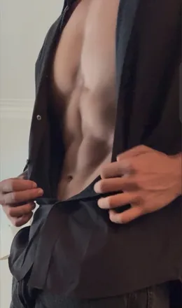 OnlyFans of hasianvip