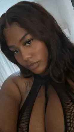 OnlyFans account  bustybaby1994 avatar 1