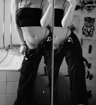 OnlyFans cuenta purplepale header 2