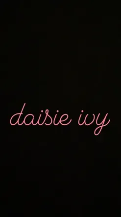 OnlyFans cuenta daisie_ivy header 2