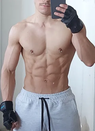 OnlyFans cuenta leon_onf header 2