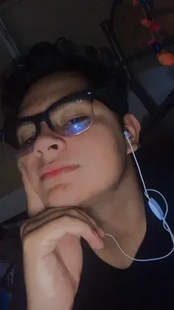 OnlyFans cuenta yir03 avatar 1