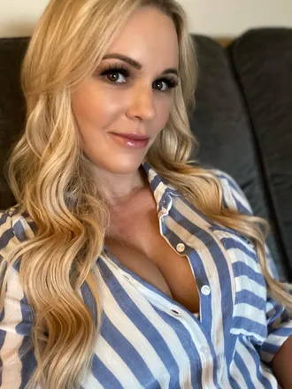 OnlyFans cuenta funeralbarbie avatar 1