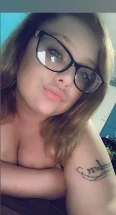 OnlyFans cuenta nicole-brit94 avatar 1