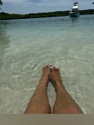 OnlyFans cuenta honeyblushtoes header 2