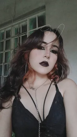 OnlyFans cuenta ailahty_s2 header 2