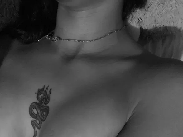 OnlyFans cuenta sosa81 header 2