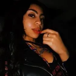OnlyFans cuenta prettyfeetonde1 avatar 1