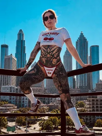 OnlyFans account  vivinegretti avatar 1