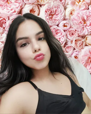 OnlyFans cuenta shehe1234 header 2