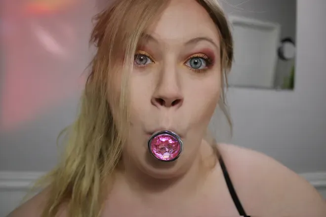 OnlyFans account  oreoscream avatar 1
