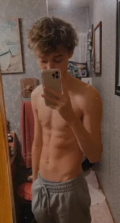 OnlyFans account  onlystvn avatar 1