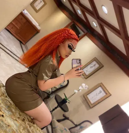OnlyFans cuenta amikasojuicy avatar 1