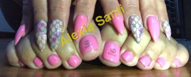 OnlyFans cuenta alexiasanti header 2