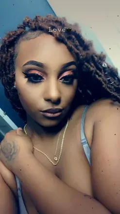OnlyFans account  cherriredd3 avatar 1