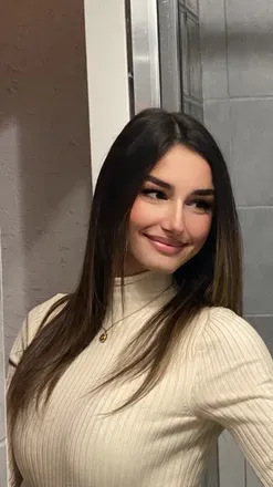 OnlyFans account  leadiana avatar 1
