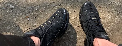OnlyFans account  sneaster header 2