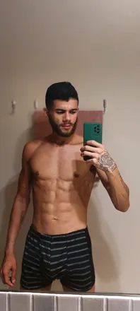 OnlyFans cuenta lucas_lente header 2