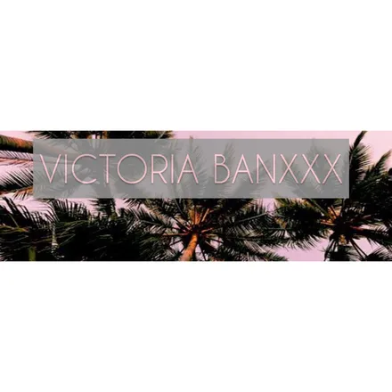 OnlyFans cuenta victoriabanxxxx header 2