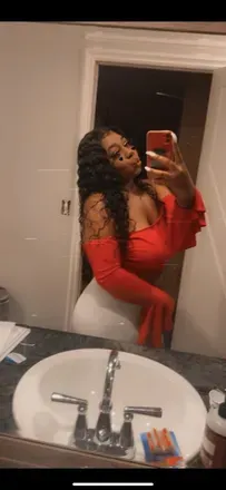 OnlyFans cuenta throwherbackout69 avatar 1