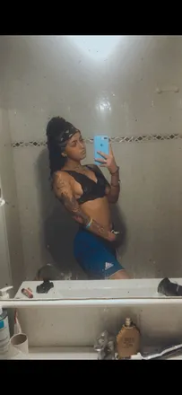 OnlyFans cuenta sweetbrunette16 header 2