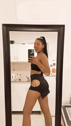 OnlyFans account  b-bel avatar 1