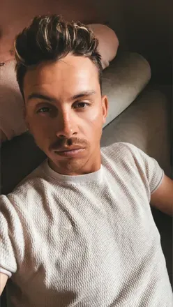 OnlyFans cuenta yngboy38 avatar 1