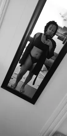 OnlyFans cuenta meandmizzjones avatar 1