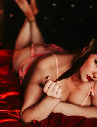 OnlyFans cuenta marleymariexoxo header 2