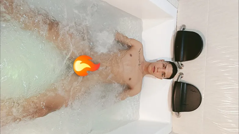 OnlyFans cuenta alexander_26 header 2