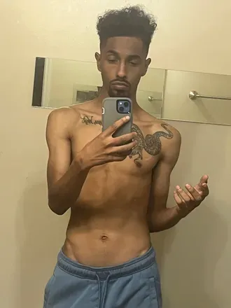 OnlyFans cuenta kumstarkeem avatar 1