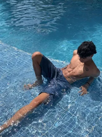 OnlyFans cuenta jamesdreamquest header 2