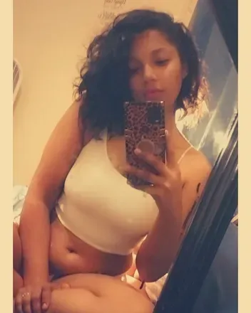 OnlyFans cuenta mulattomama4 avatar 1