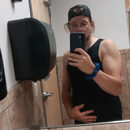 OnlyFans cuenta daddycapricorn header 2