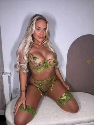 OnlyFans of louiselou