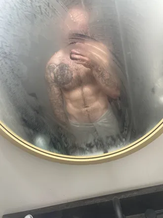 OnlyFans cuenta cravenhead header 2