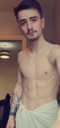 OnlyFans cuenta cravendale header 2