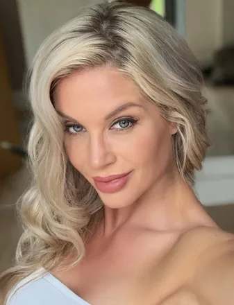OnlyFans cuenta misssallyfree previous_avatars_1 3