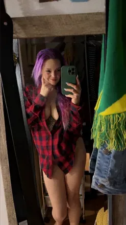 OnlyFans account  little_miss_innocen.t avatar 1